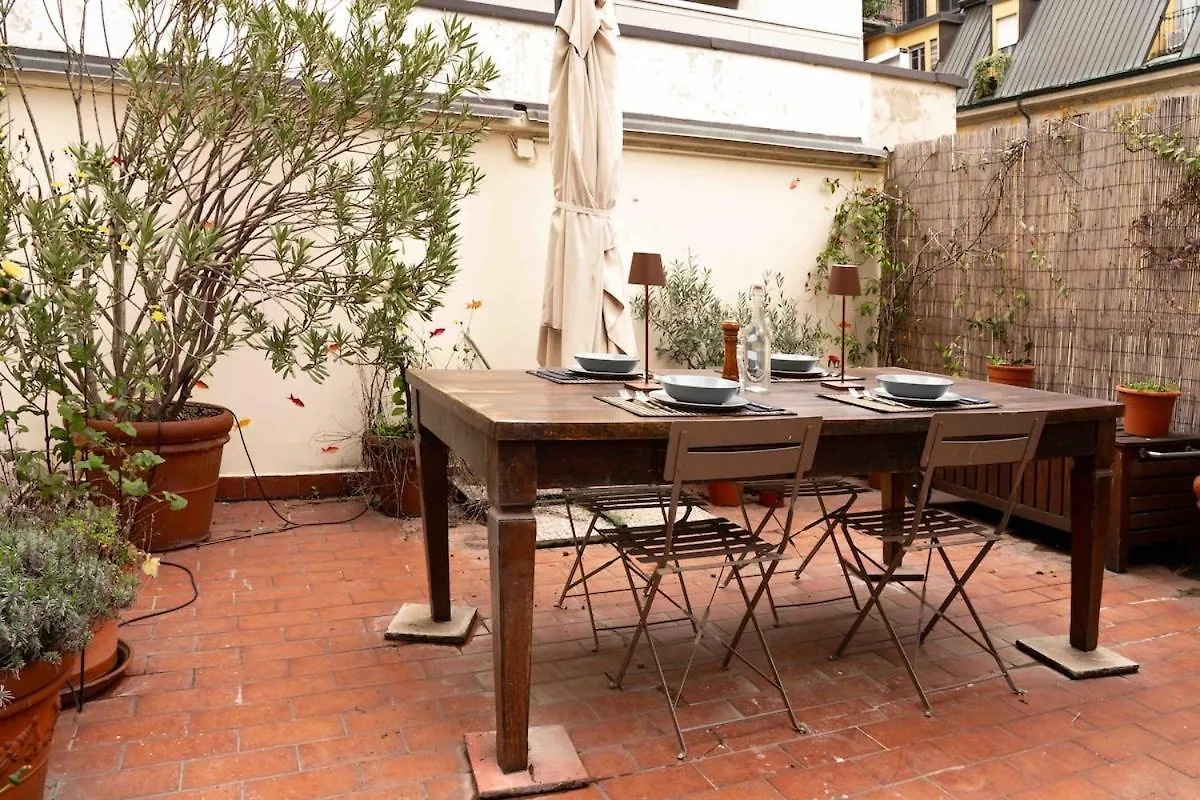 Milan Cathedral - Beautiful Penthouse With Terrace Apartment